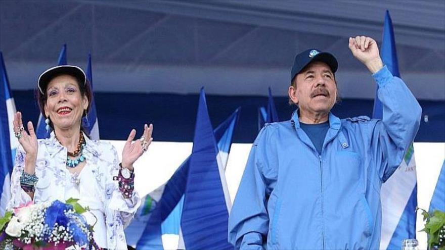 El presidente y la vicepresidenta de Nicaragua, Daniel Ortega y Rosario Murillo, respectivamente, encabezan ceremonia por aniversario 197 del Día de la Independencia.