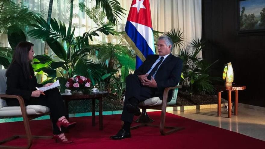 El presidente de Cuba, Miguel Díaz-Canel, habla en una entrevista con el canal Telesur, 16 de septiembre de 2018. (Foto: Telesur)