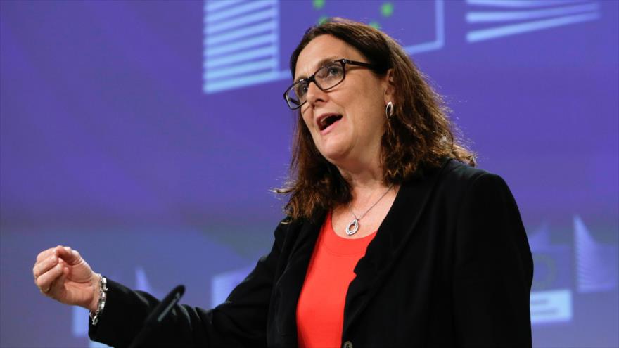 La comisaria europea de Comercio, Cecilia Malmstrom en una conferencia de prensa en Bruselas, 18 de septiembre de 2018. (Foto: AFP)