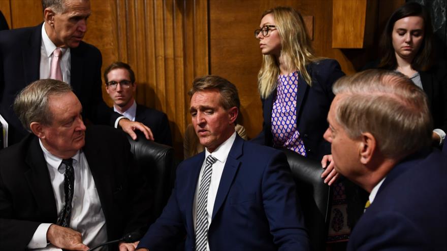 Pese a los abusos, Comité del Senado aprueba nominar a Kavanaugh