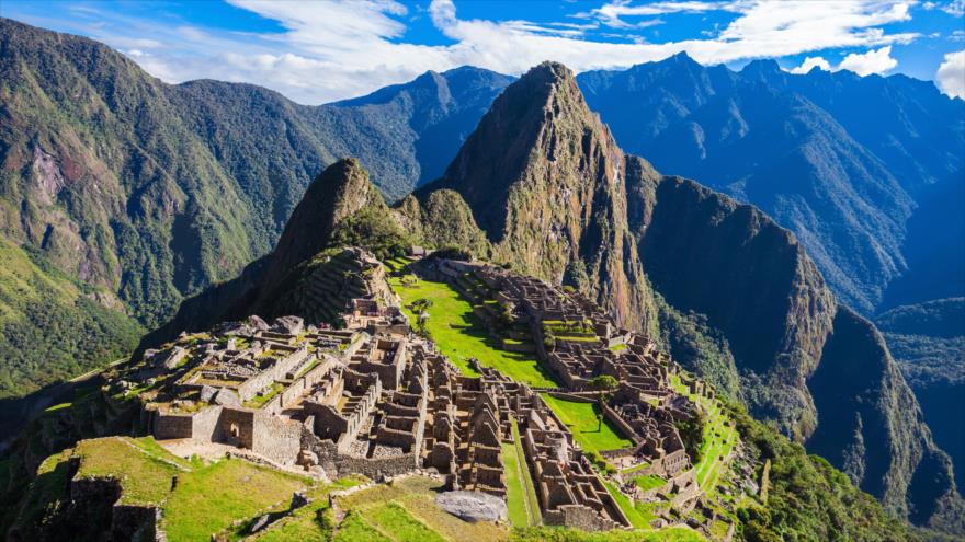 Descubren red de andenes bajo la Plaza Sagrada de Machu Picchu | HISPANTV