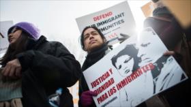 Juez de EEUU desafía a Trump y prohíbe suspensión de TPS