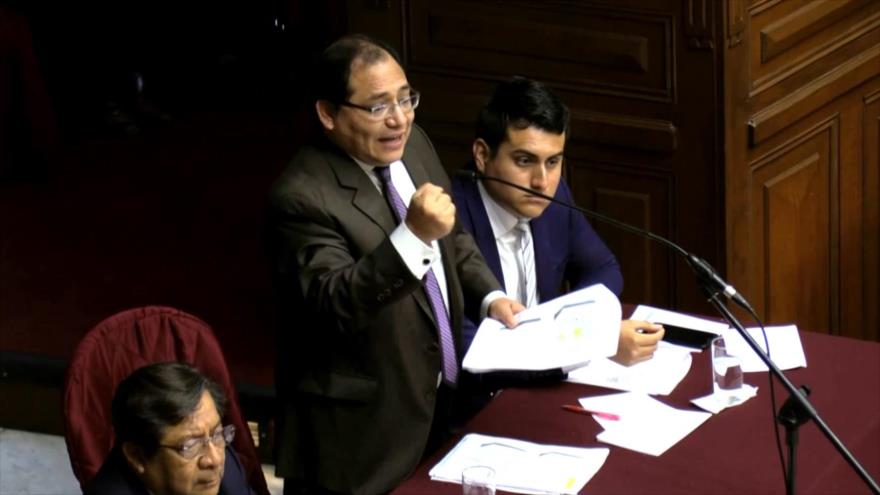 El Congreso de Perú levanta inmunidad al juez César Hinostroza