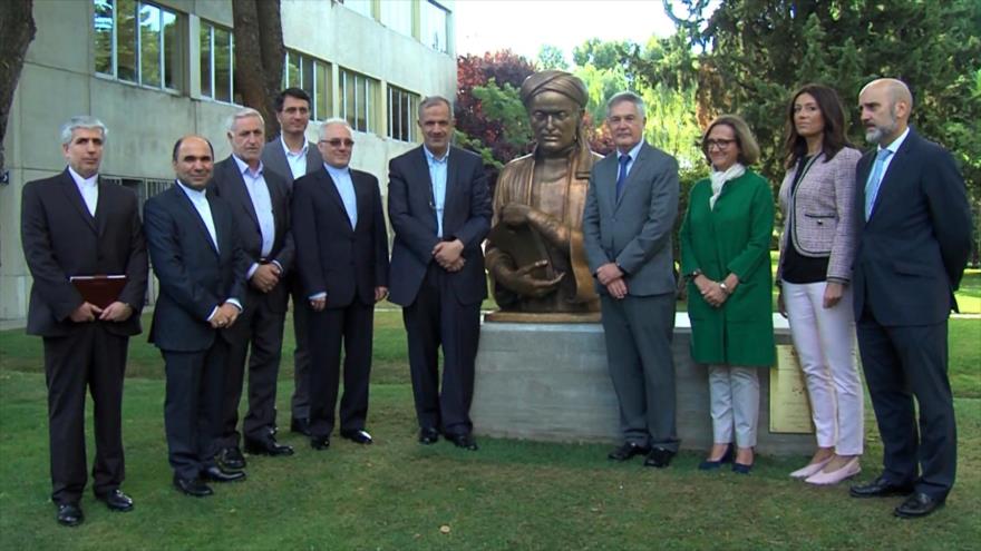 Avicena ya tiene una estatua honorífica en España