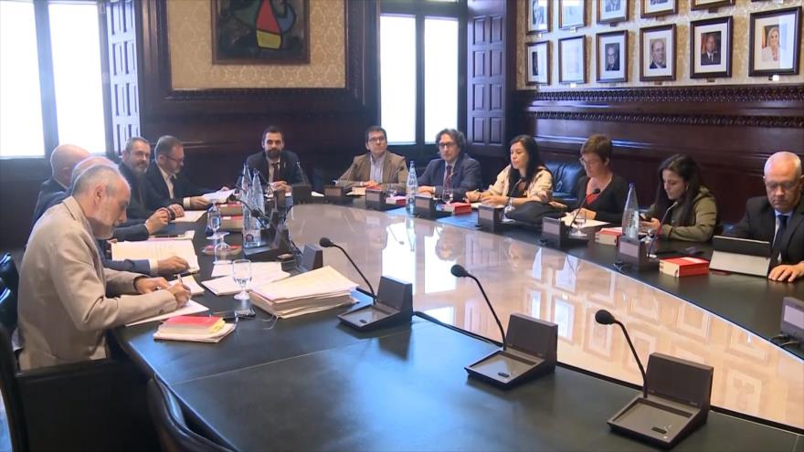 El independentismo se rompe y pierde la mayoría parlamentaria