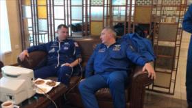 Tripulantes de Soyuz aterrizan de emergencia tras fallo técnico