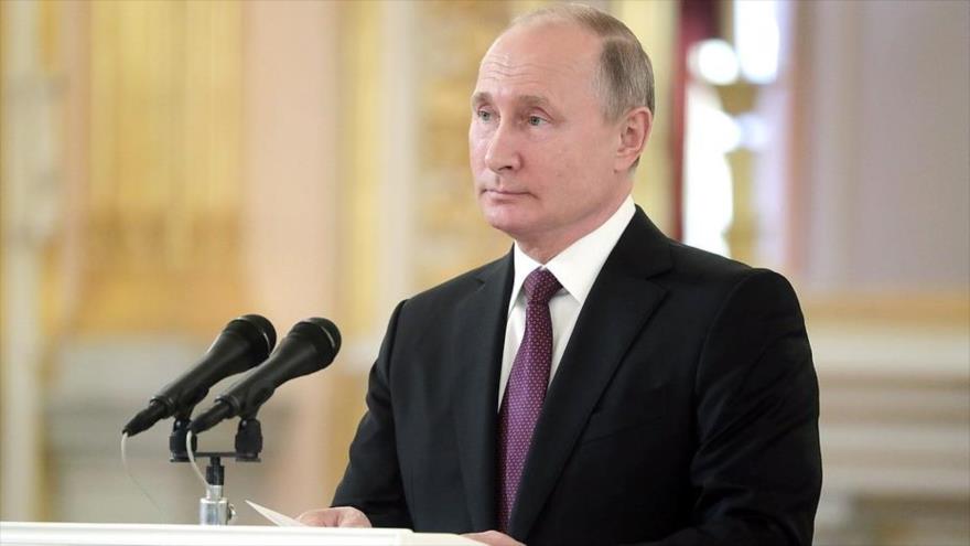El presidente ruso, Vladimir Putin, en la ceremonia de recepción de las cartas credenciales de embajadores, 11 de octubre de 2018 (Foto: Kremlin.ru)
