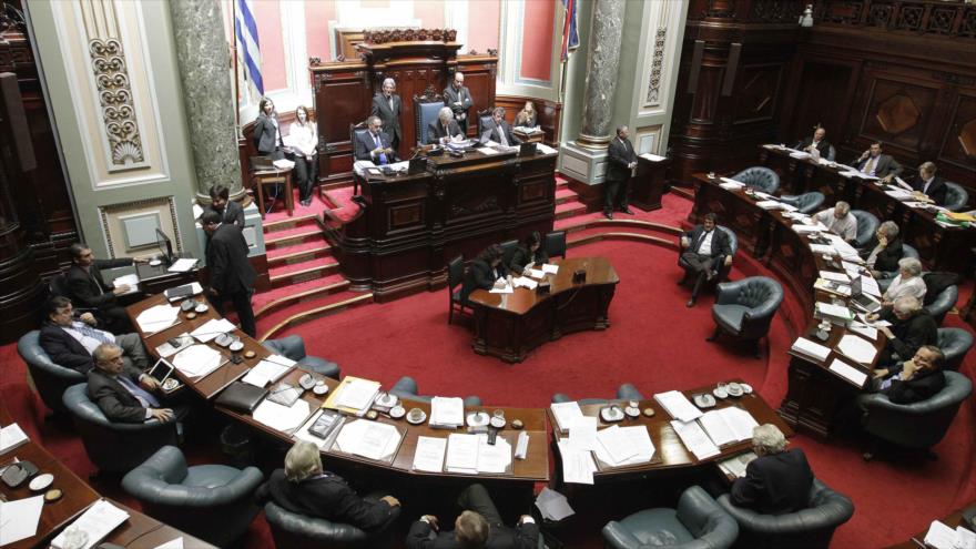 Una sesión del Senado de Uruguay. (Foto: Reuters)