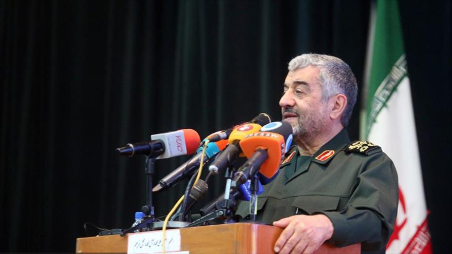General de división Mohamad Ali Yafari, comandante en jefe del Cuerpo de Guardianes de la Revolución Islámica (CGRI) de Irán. 
