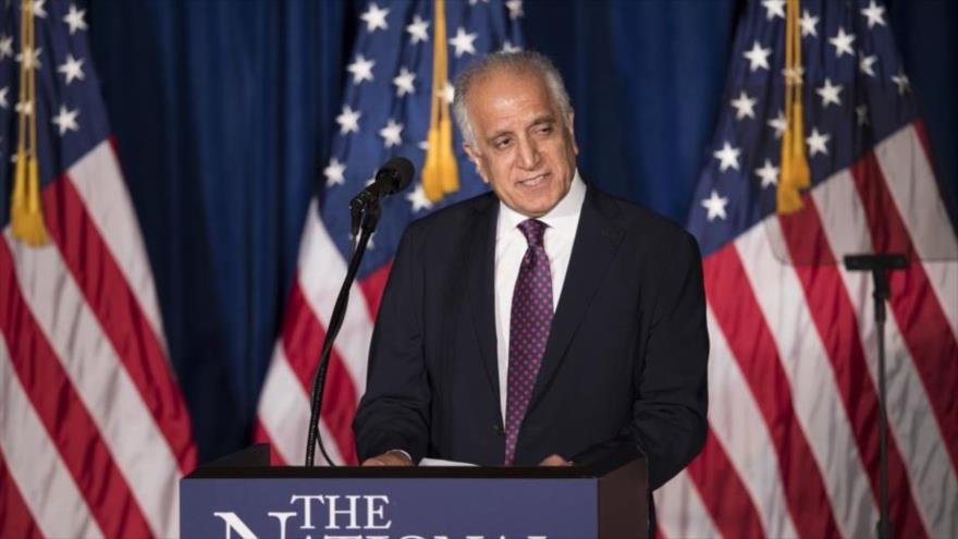 El representante especial de EE.UU. para la Reconciliación de Afganistán, Zalmai Jalilzad, en un evento en Washington, 27 de abril de 2016. (Foto: AFP)
