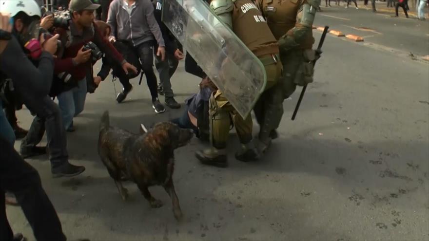  Plan “Aula Segura” omite denuncias de violencia policial en Chile