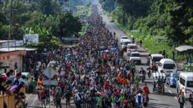 Migrantes hondureños en México siguen rumbo a EEUU