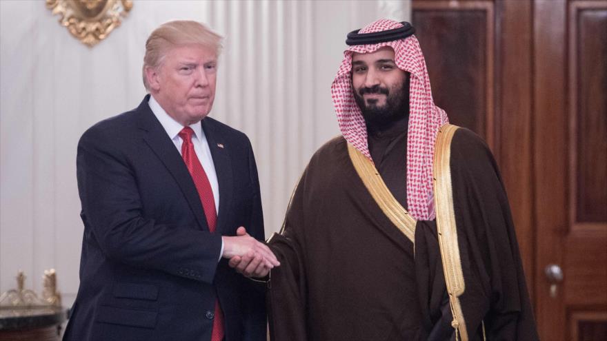 El presidente de EE.UU., Donald Trump, y el entonces vicepremier de Arabia Saudí, Muhamad bin Salman, en la Casa Blanca, 14 de marzo de 2017. (Fuente: AFP)