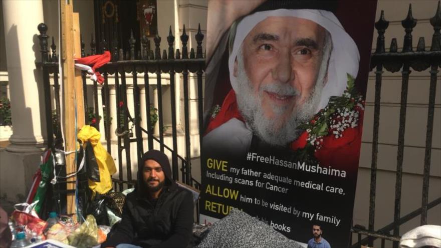 Ali Mushaima, hijo del encarcelado líder opositor bareiní Hassan Mushaima mantiene una huelga de hambre frente a la embajada de Baréin en Londres, agosto de 2018.