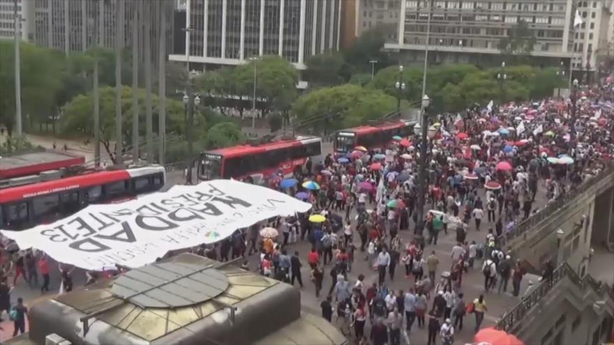 Partidarios de Haddad dan últimas marchas antes del balotaje