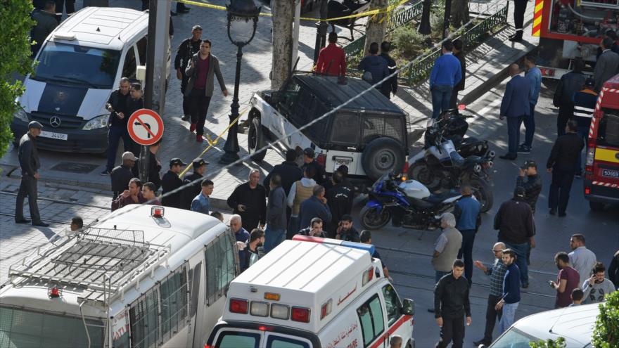 Vídeo: Ataque suicida de una kamikaze deja 9 heridos en Túnez