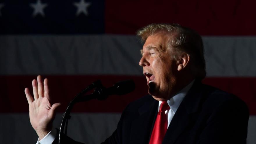 El presidente de EE.UU., Donald Trump, en un acto ante sus simpatizantes en Illinois, 27 de octubre de 2018. (Fuente: AFP)