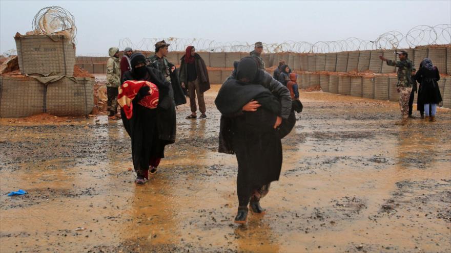 Refugiados sirios en el campamento de Rukban, 1 de marzo de 2017. (Fuente: AFP)