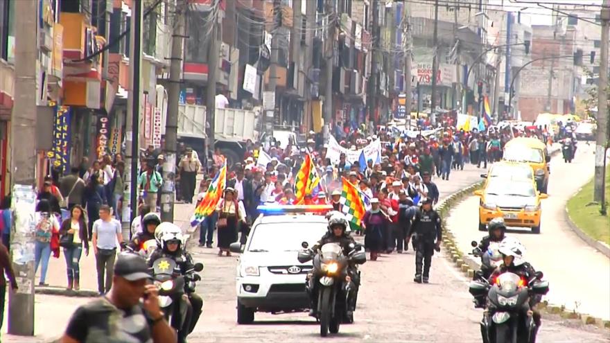 Indígenas protestan en Ecuador contra explotación minera