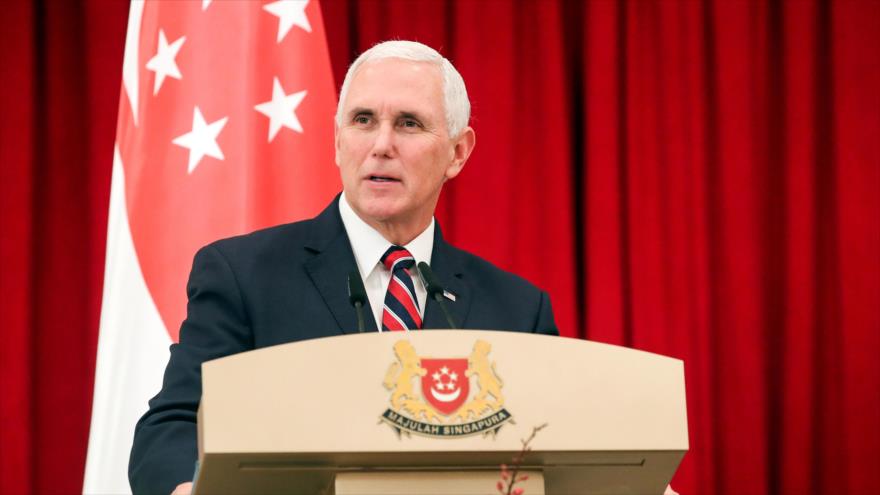 Mike Pence, vicepresidente de EE. UU., habla en una rueda de prensa en Singapur, 16 de noviembre de 2018. (Foto:AFP)