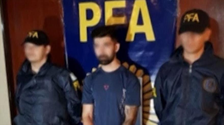 Argentina: detienen a jóvenes musulmanes por un imán en una heladera