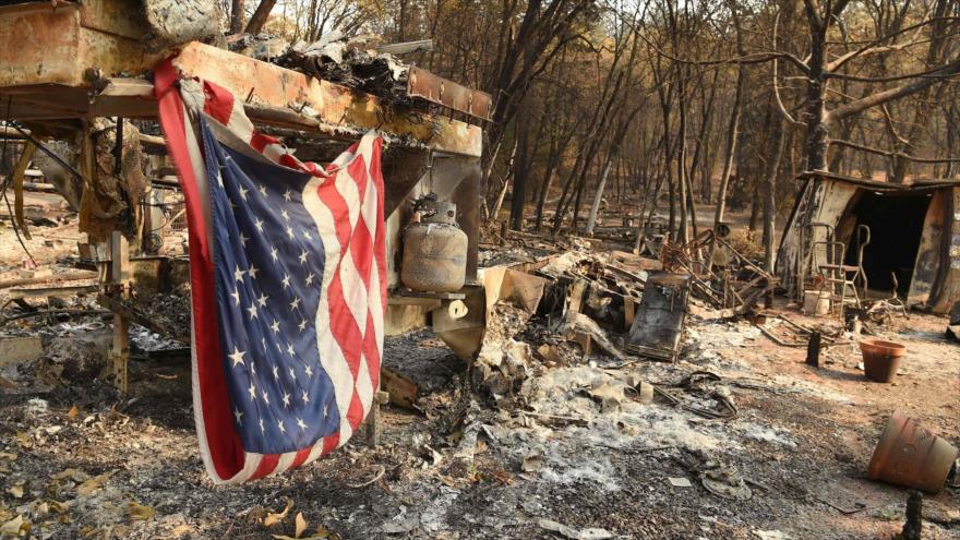 ¿Cómo abordan los medios en EEUU el desastre de California?