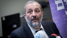 Policía israelí busca inculpar al ministro del interior por fraude