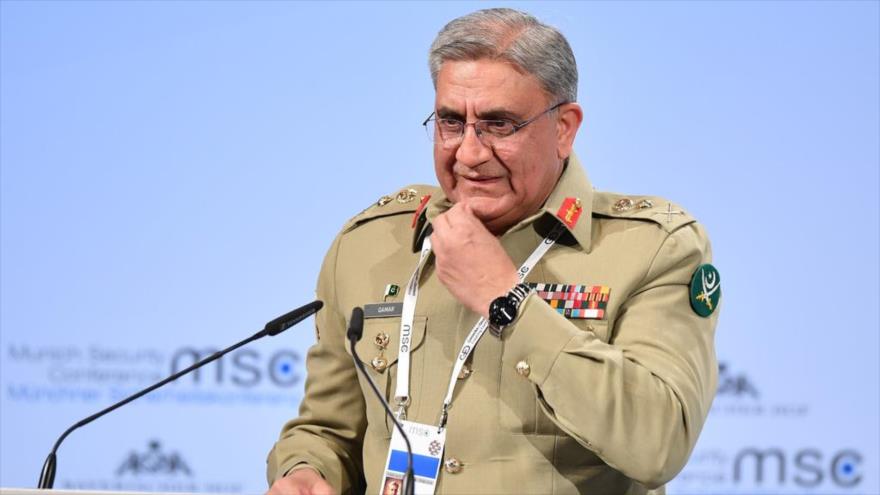 El jefe del Ejército paquistaní, el general Qamar Yaved, ofrece un discurso en una conferencia en Múnich, Alemania, 17 de febrero de 2018. (Foto: AFP)