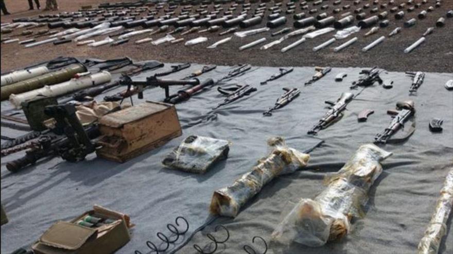 Armas confiscadas por el Ejército sirio en Al-Quneitra, 21 de noviembre de 2018. (Foto: SANA)
