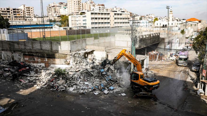 Vídeo: Israel demuele decenas de tiendas palestinas en Al-Quds