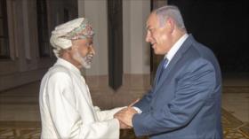 Activistas de BDS: Rey omaní violó la ley al recibir a Netanyahu