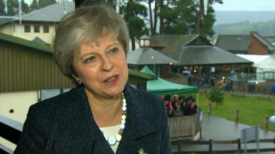 Caótico Brexit: May insiste en que no hay “plan B”