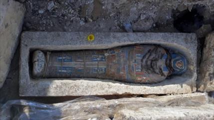 Egipto anuncia hallazgo de ocho momias en una pirámide de Dahshur