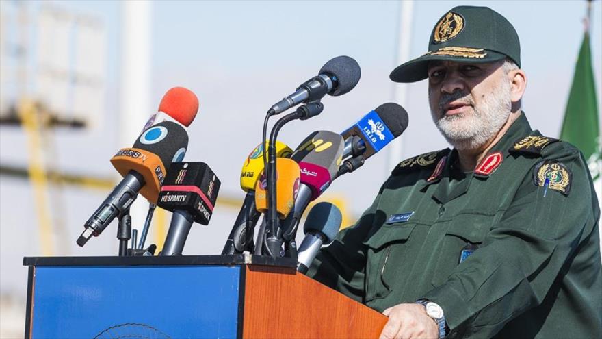 El viceministro de Defensa de Irán, Qasem Taqizade, en una ceremonia en el puerto de Bandar Abás, 29 de noviembre de 2018. (Foto: Fars)