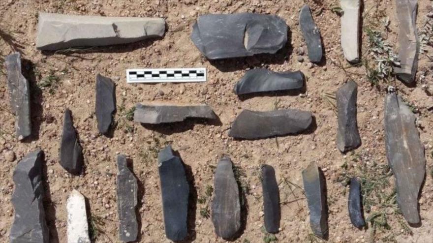Unos artefactos de piedra hallados en Nwya Devu en la meseta tibetana.
