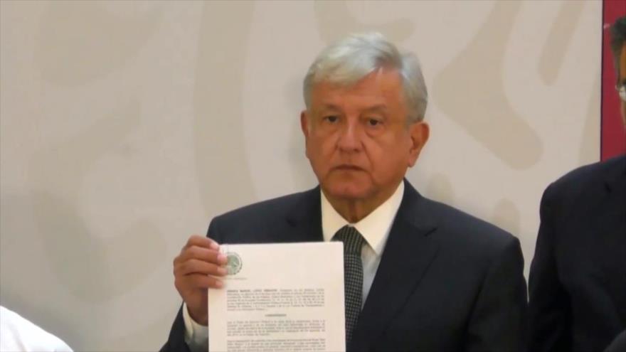 AMLO crea Comisión de la Verdad para Ayotzinapa