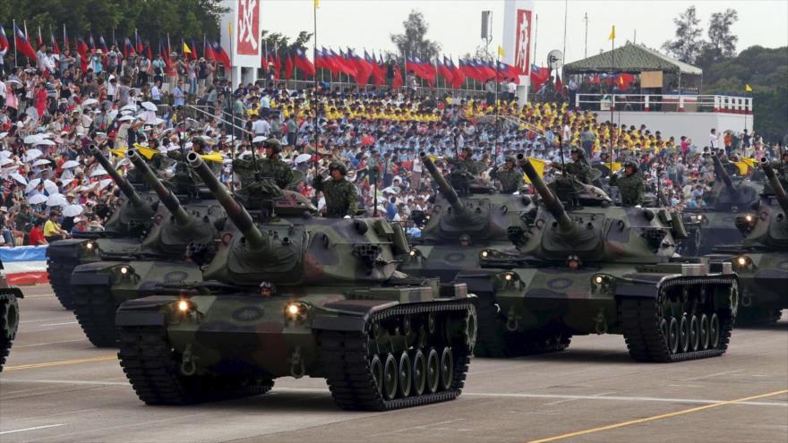 Desfile de las Fuerzas Armadas taiwanesas en Taipéi, la capital de la isla.