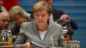 Informe: Merkel pidió a europeos no mudar su embajada a Al-Quds