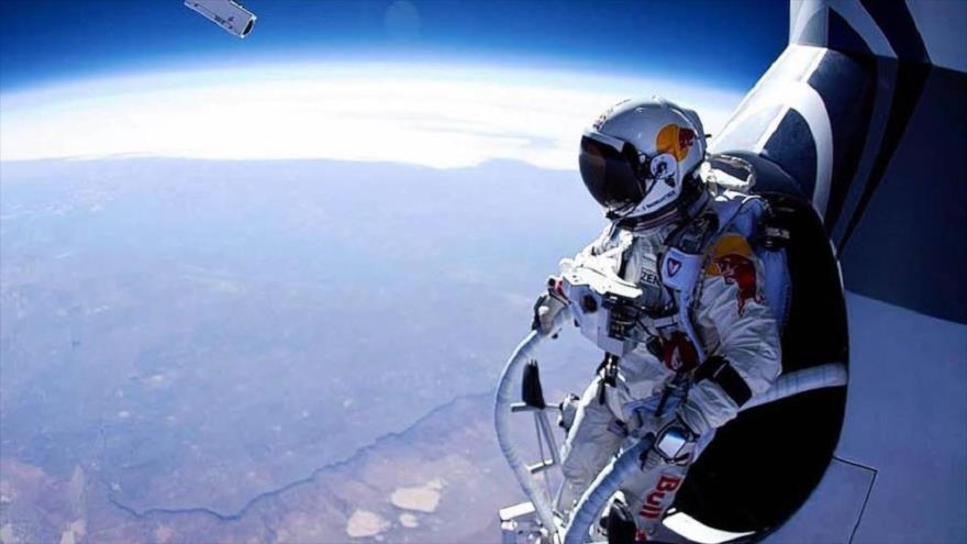 Fotos que sacuden al mundo: Caída libre desde el espacio