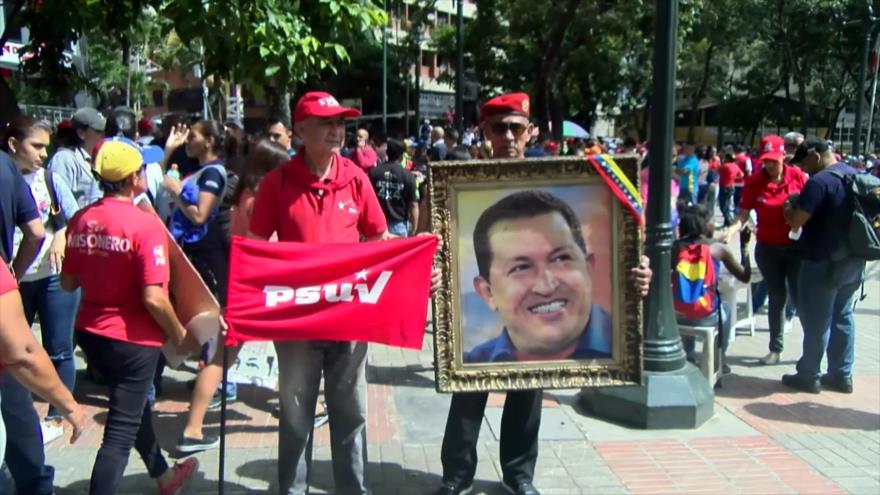 Venezolanos recuerdan primer triunfo electoral de Hugo Chávez