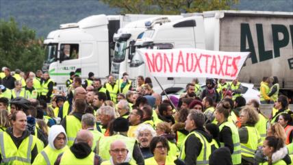“Chalecos amarillos” cierran paso fronterizo España-Francia