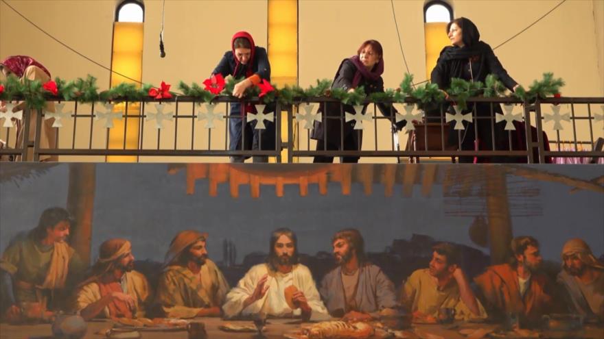Dulce Navidad en Irán: Cristianos armenios decoran sus iglesias