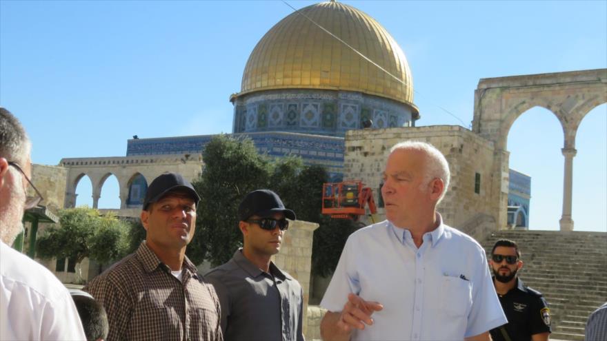 Vídeo: Ministro israelí y colonos irrumpen en la Mezquita Al-Aqsa