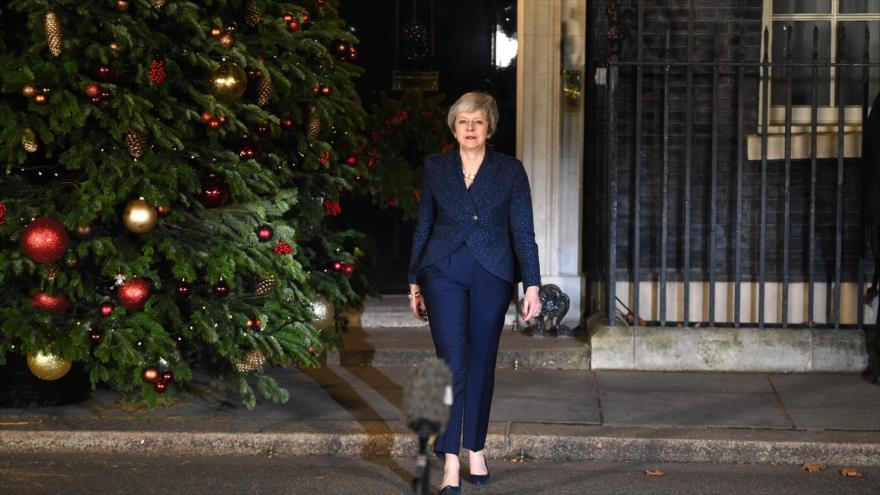 Theresa May se salva de la moción de censura de su partido