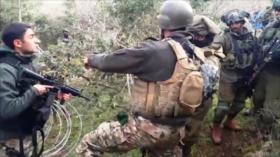 Vídeo: Soldado libanés apunta con su arma a militares israelíes
