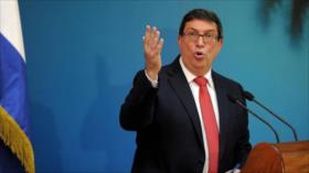 ‘Bolsonaro miente sobre agentes infiltrados entre médicos cubanos’