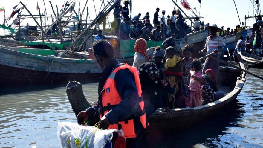 Musulmanes Rohingya en un campamento en el estado de Rajine, en el oeste de Myanmar (Birmania), 30 de noviembre de 2018. (Foto: AFP)