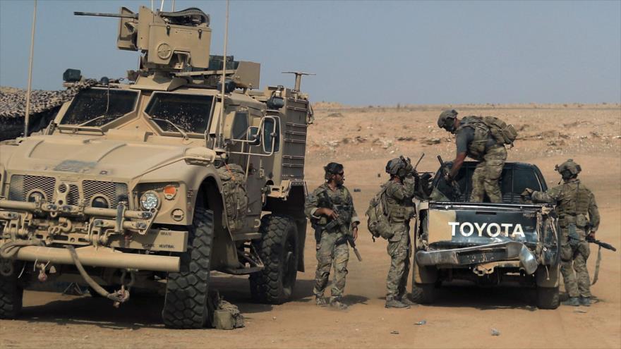 Vehículos de las fuerzas estadounidenses en la provincia siria de Deir Ezzor, cerca de la frontera con Irak, 13 de septiembre de 2018. (Foto: AFP)