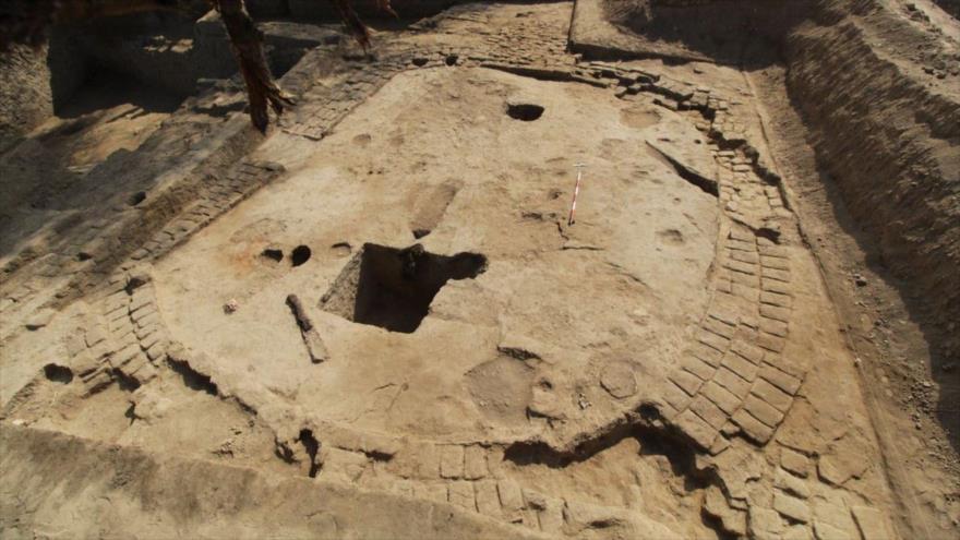 Hallan en Perú centro ceremonial de mil años con entierros humanos | HISPANTV