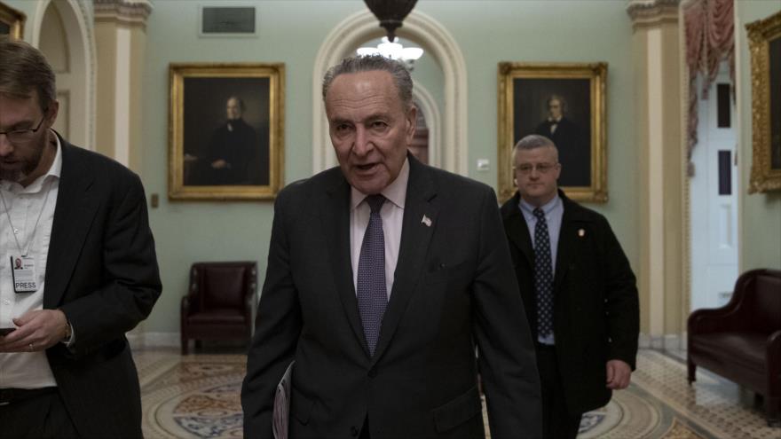 El líder de minoría demócrata del Senado de EE.UU., Chuck Schumer, llega al Capitolio, Washington D.C., EE.UU., 22 de diciembre de 2018. (Foto: AFP)